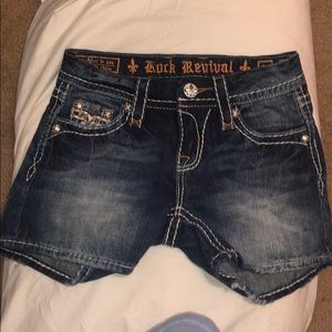 Rock revival jean shorts